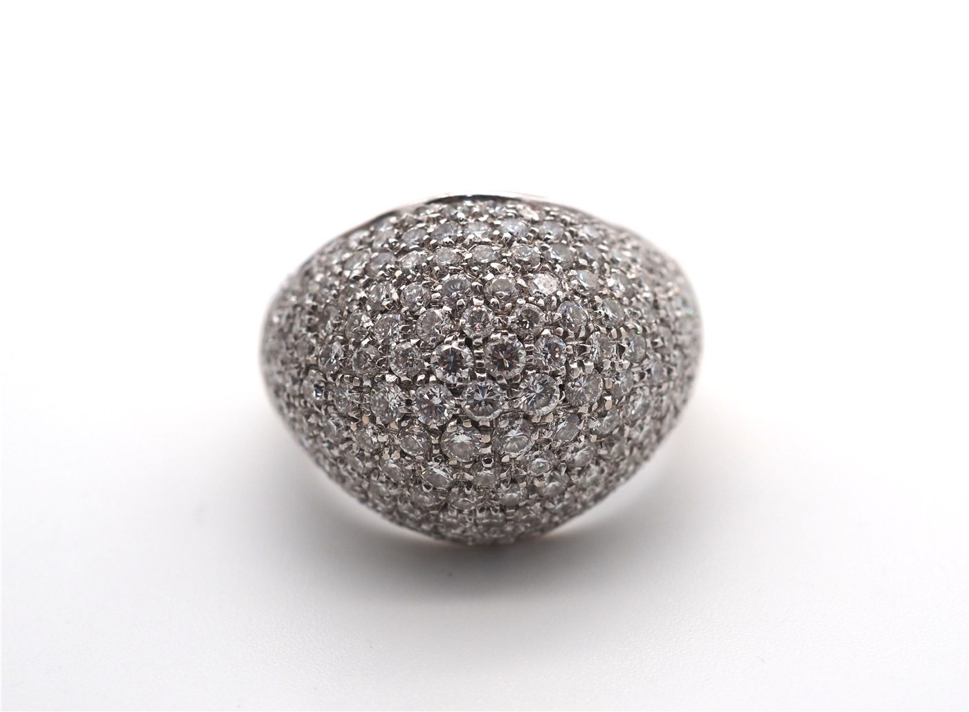 Bagu or blanc avec des diamants — vue 4