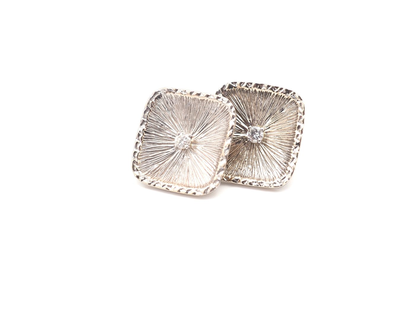 Boucles d'oreilles or blanc, diamant & fermoir Alpa