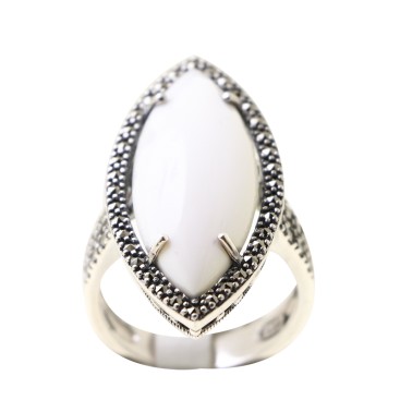 Bague en Argent 925° (Agate blanche - Marcassites)