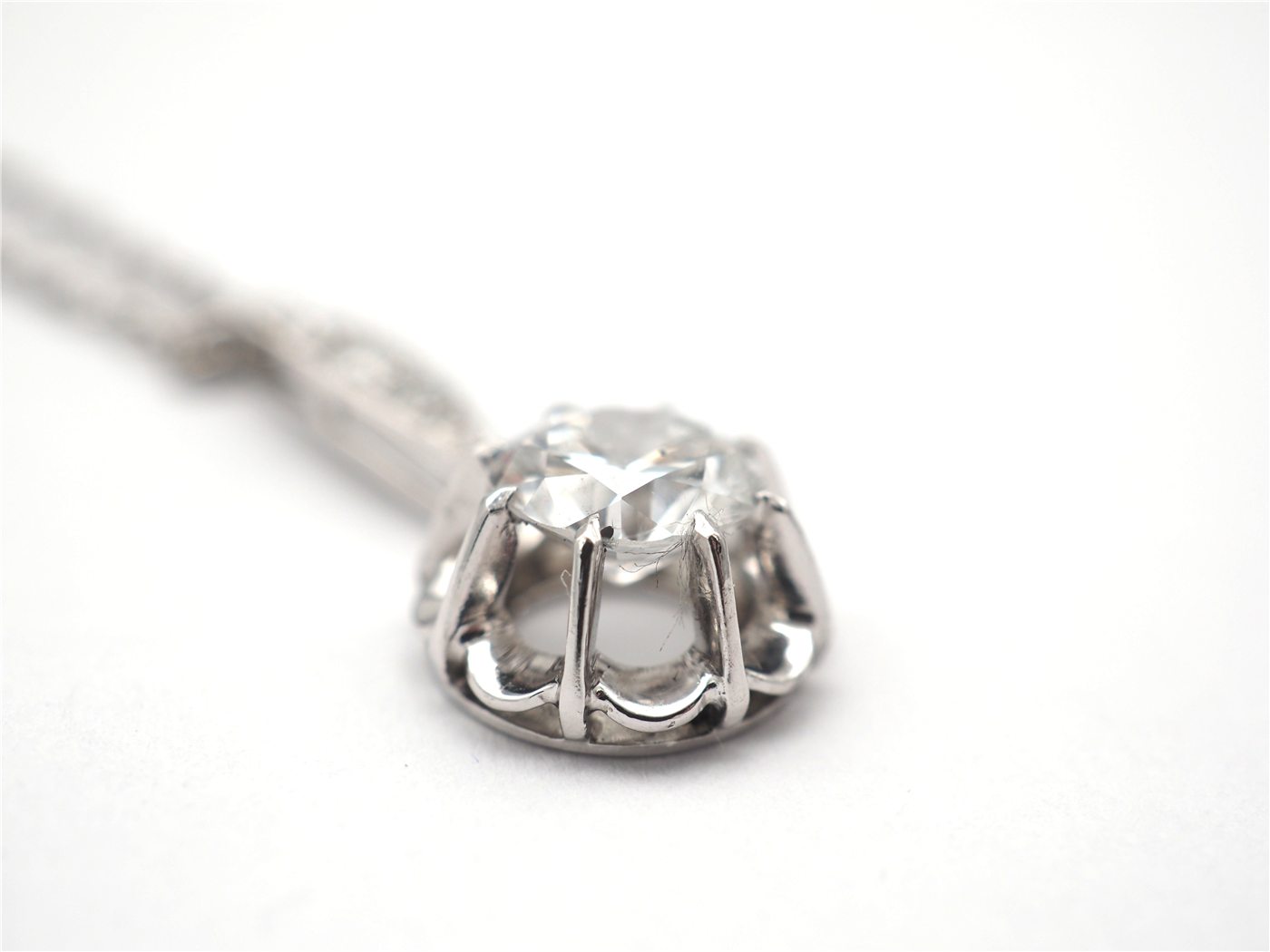 Collier en platine et diamants — vue 2