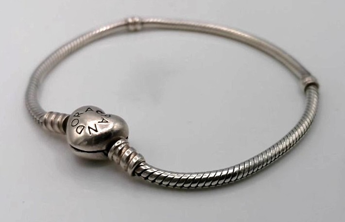 Bracelet Pandora coeur argent 925/1000 — vue 4