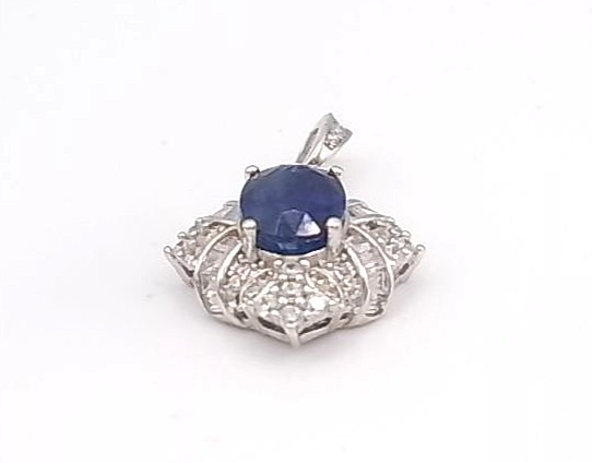 Pendentif en argent 925/1000 Kyanite et oxydes — vue 2