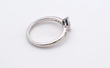 bague diamants synthétiques or blanc750/1000 — vue 2