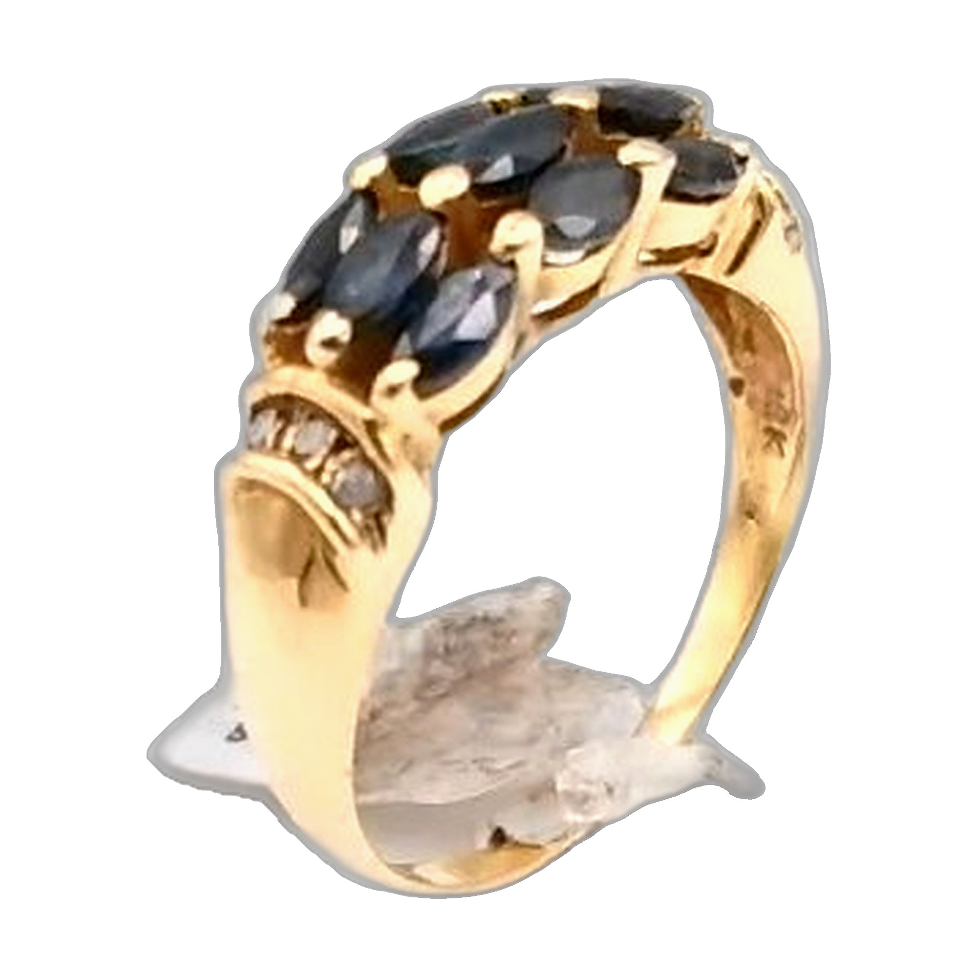 Bague saphir de Thaïlande ou Australie sombre or jaune 18k 750/1000