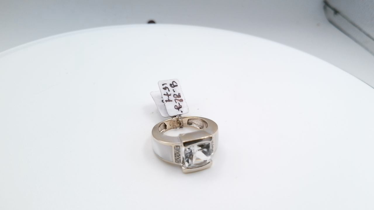 jonc solitaire en or blanc 18K 750/1000 dimant taille coussin 1.5ct approx — vue 7