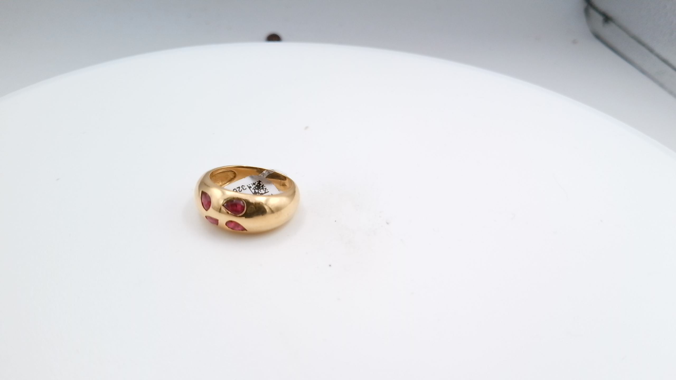 jonc creusé avec 4 rubis poires — vue 4