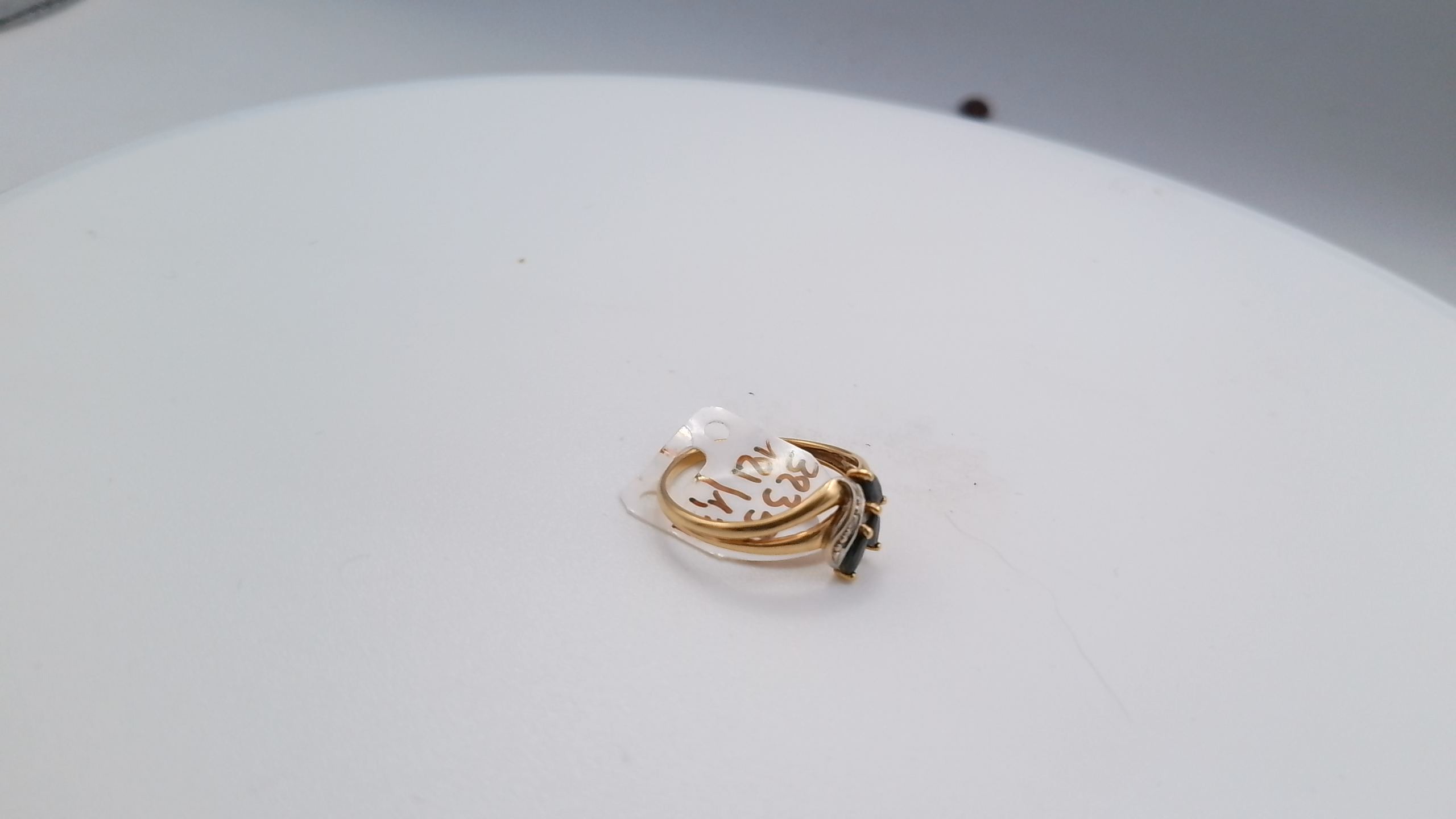 bague or jaune 18K 750/1000 saphie et diamant — vue 6