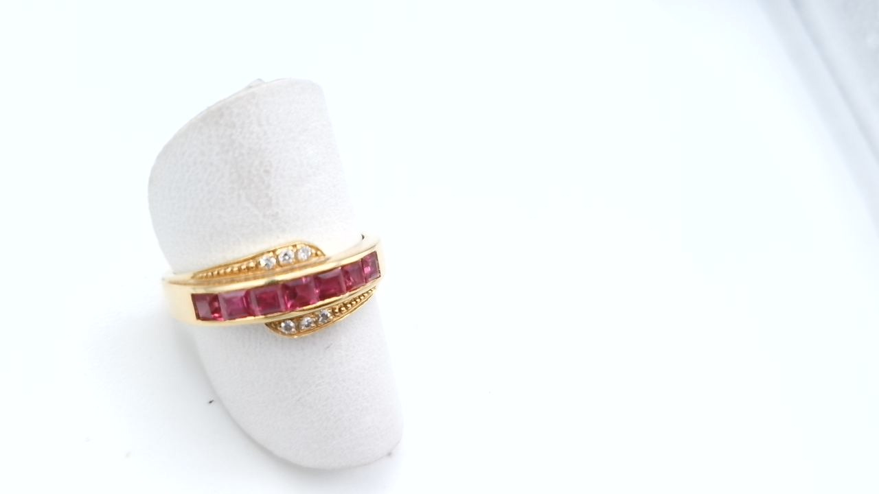 bague or jaune rubis et diamant — vue 3