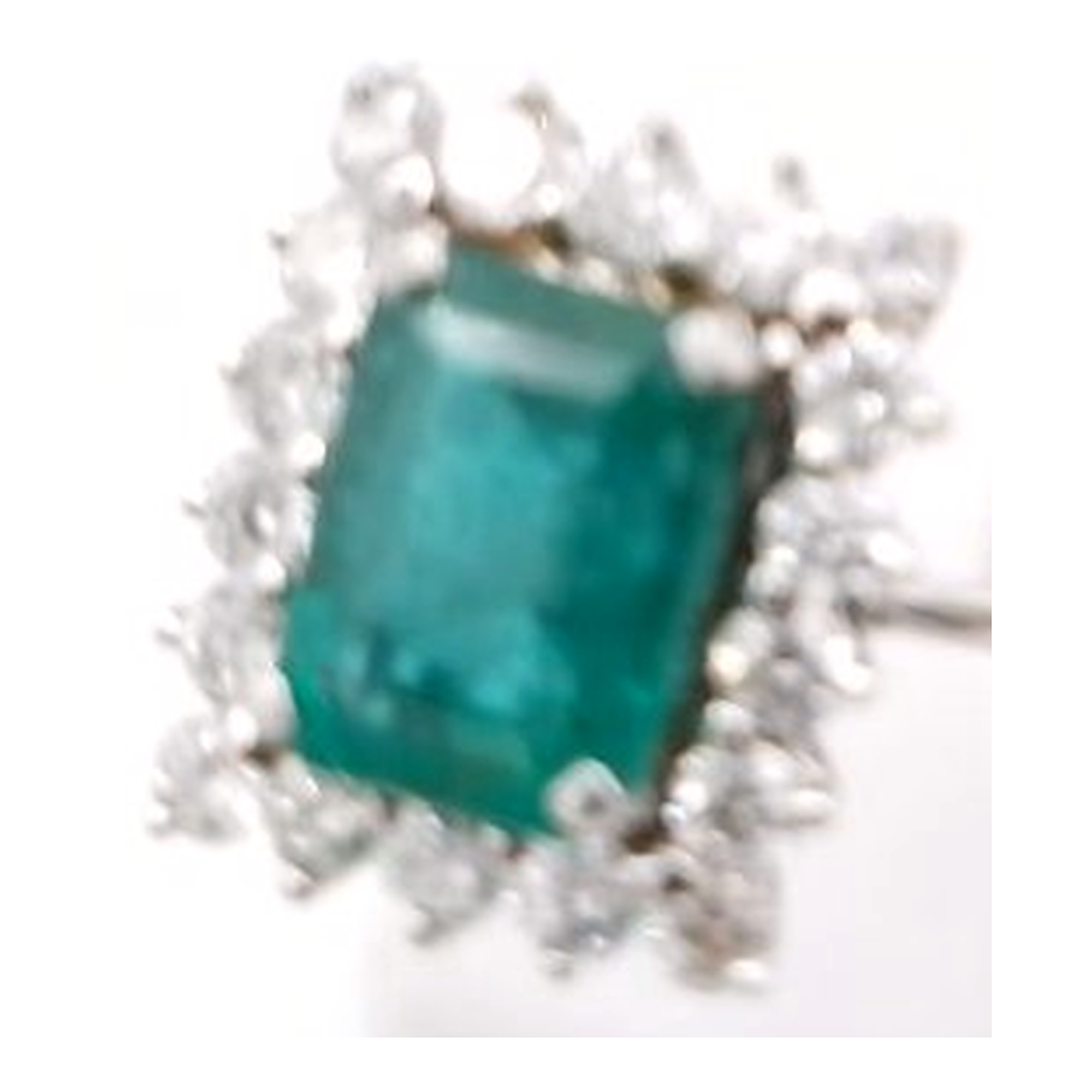 bague or blanc  emeraude de 2.3ct — vue 5