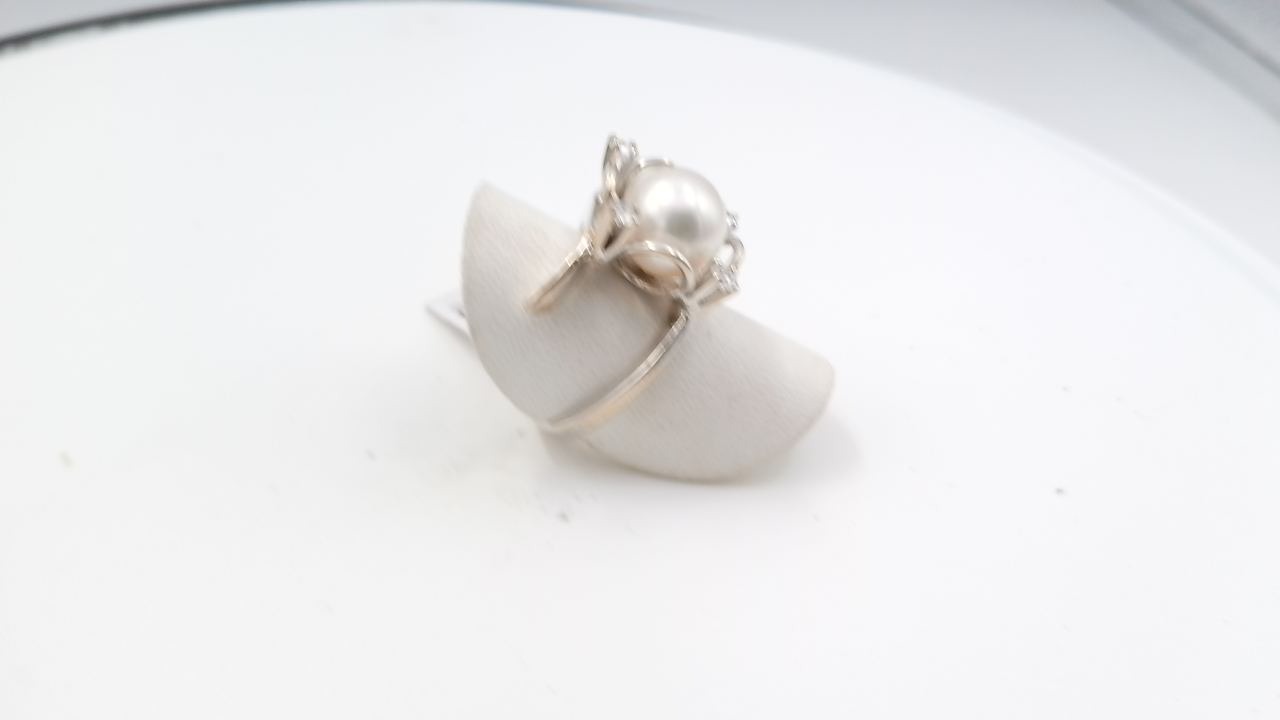 bague or blanc — vue 3