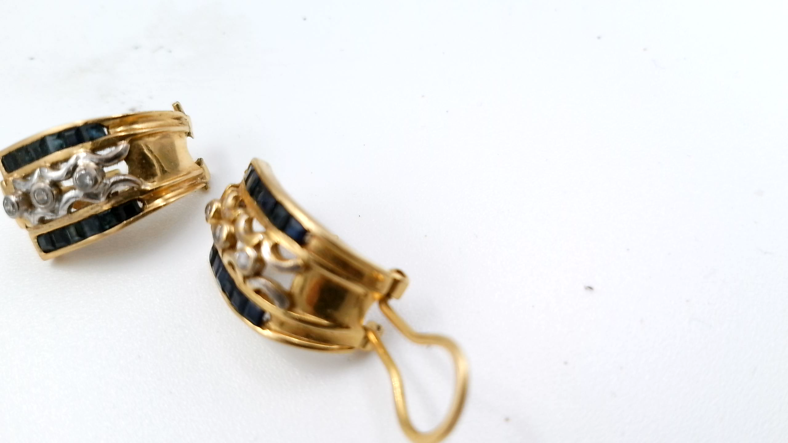 Boucle d 'oreil a clips et tige or jaune 18K — vue 5