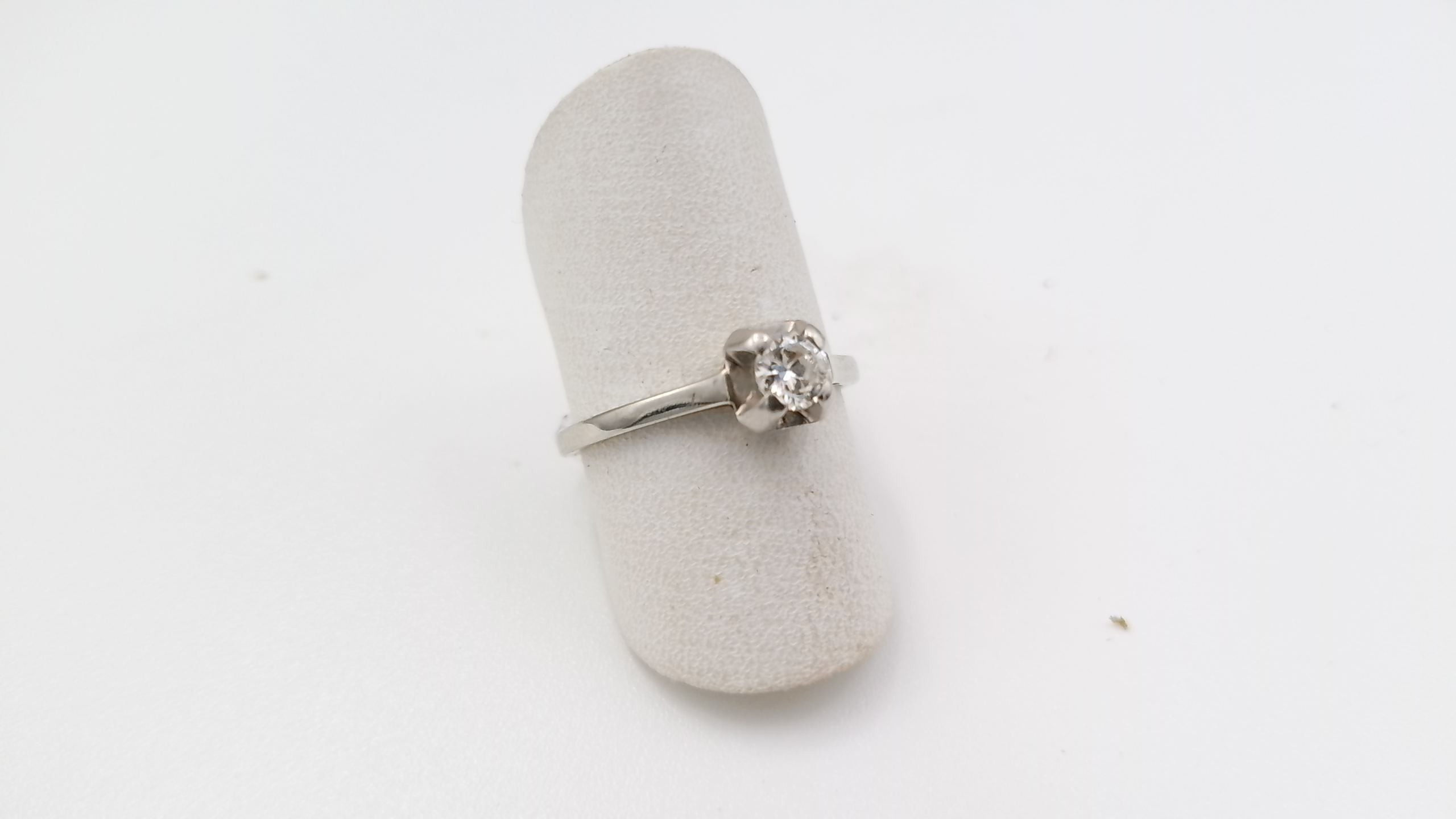 bague or blanc et diamant — vue 2