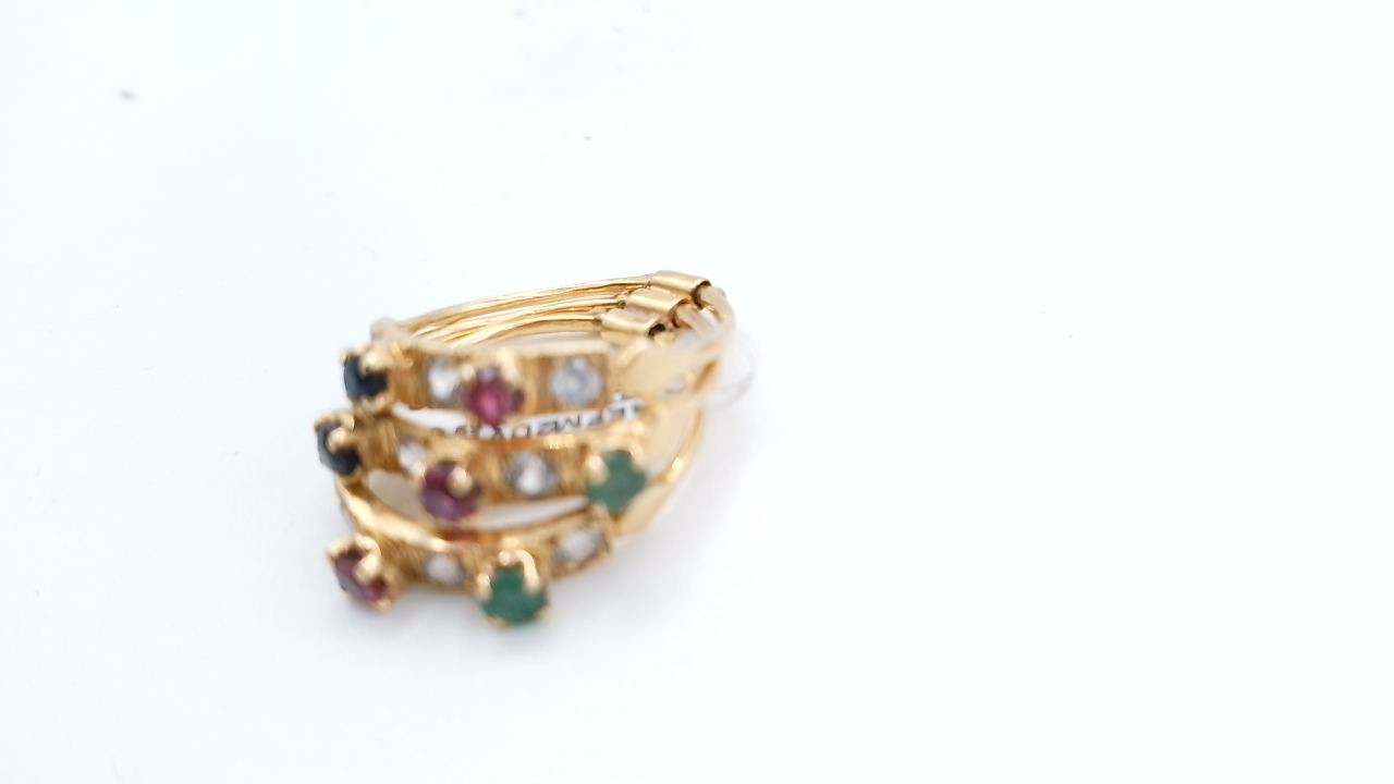 bague or jaune trilogie emeraud saphir diamant rubi — vue 2