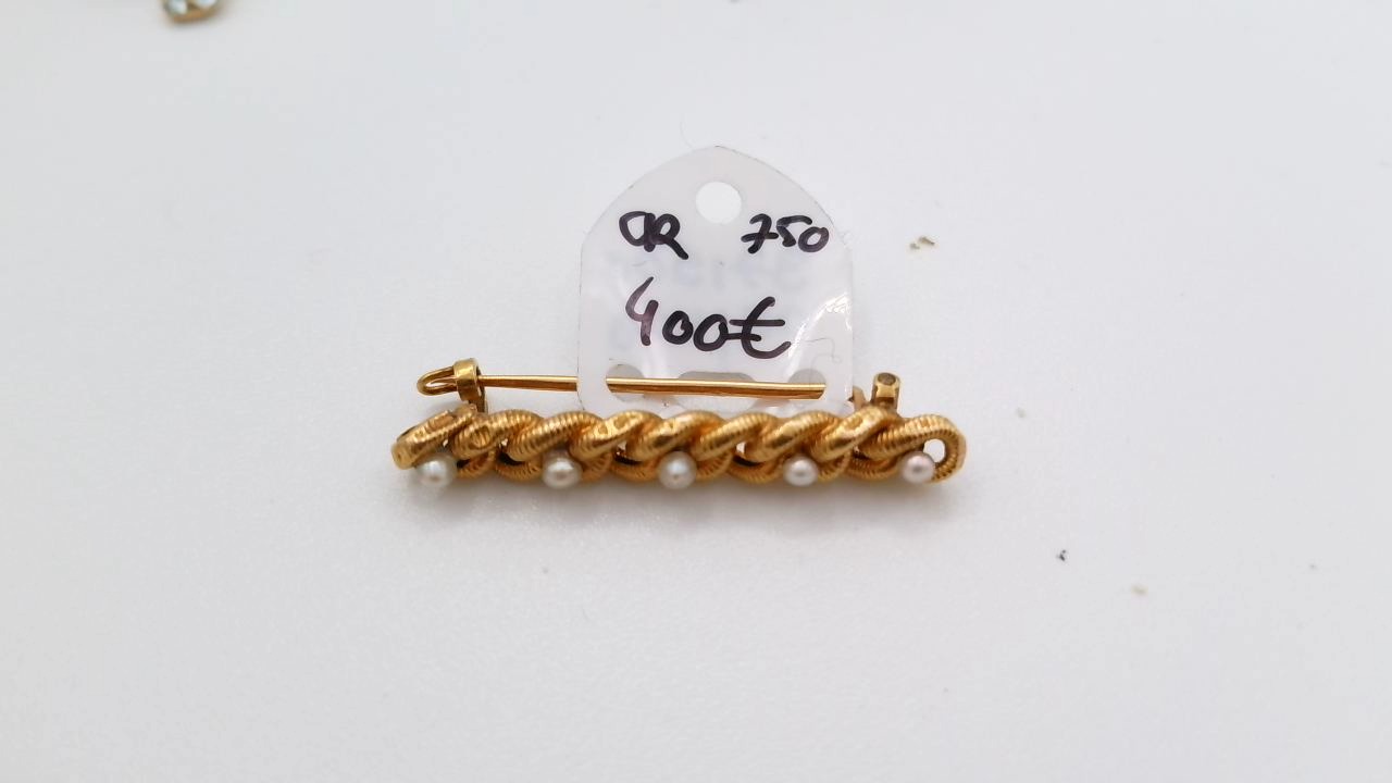 broche or 18K — vue 2