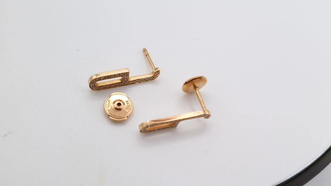 Boucle d'oreilles — vue 2
