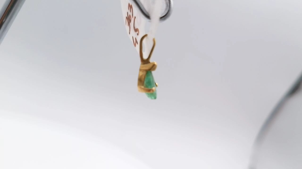 pendentif emeraude poire or 18K — vue 4