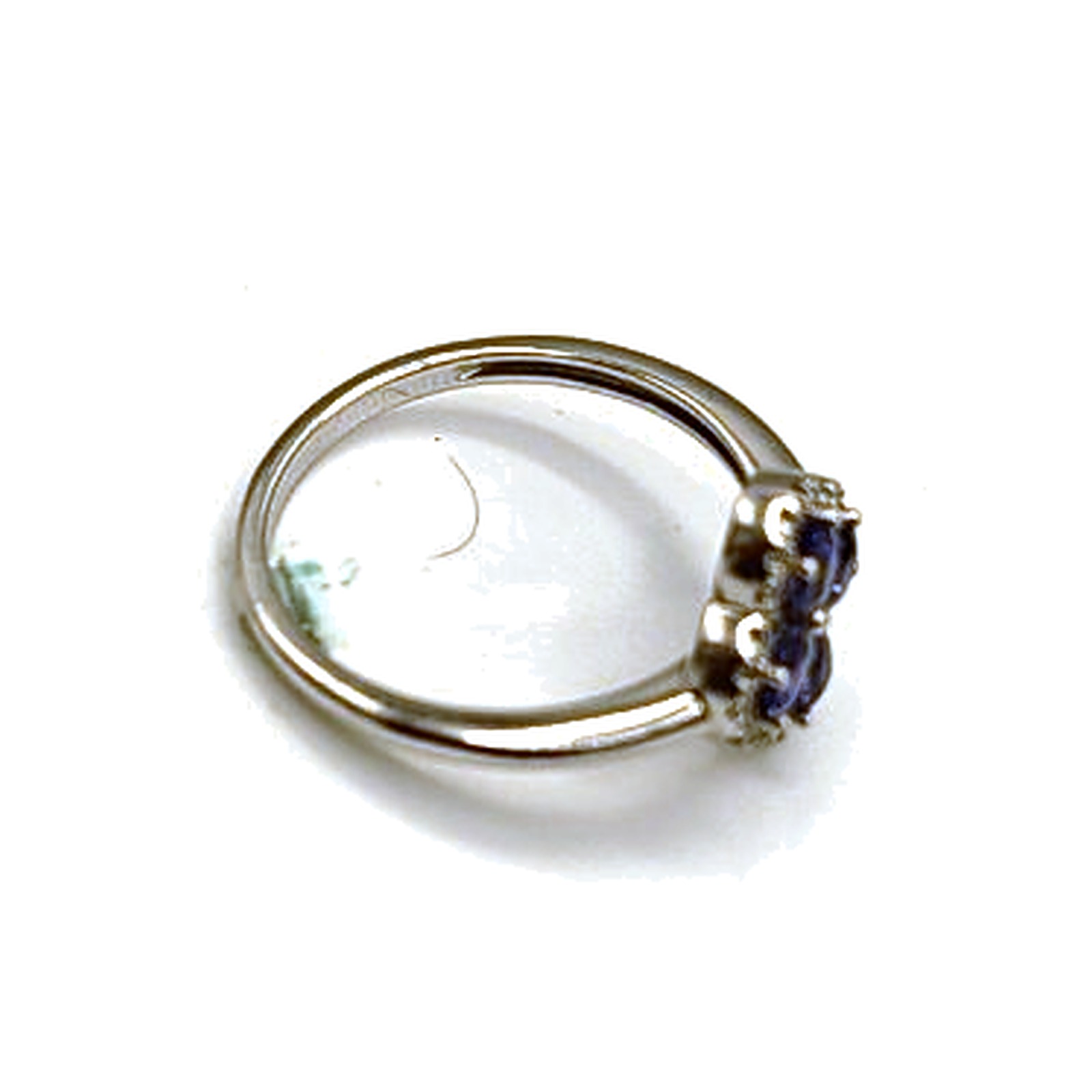Bague or blanc 750 saphir s'élan et diamant — vue 4