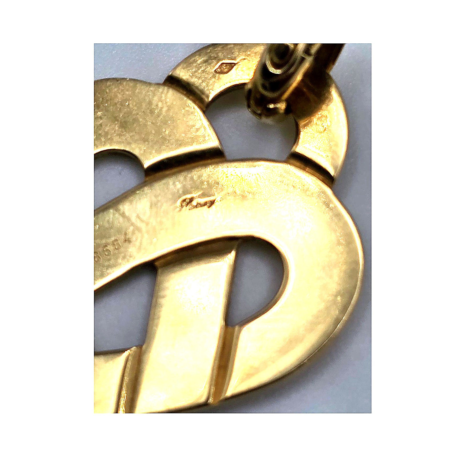Pendentif Poiray coeur entrelacé — vue 2