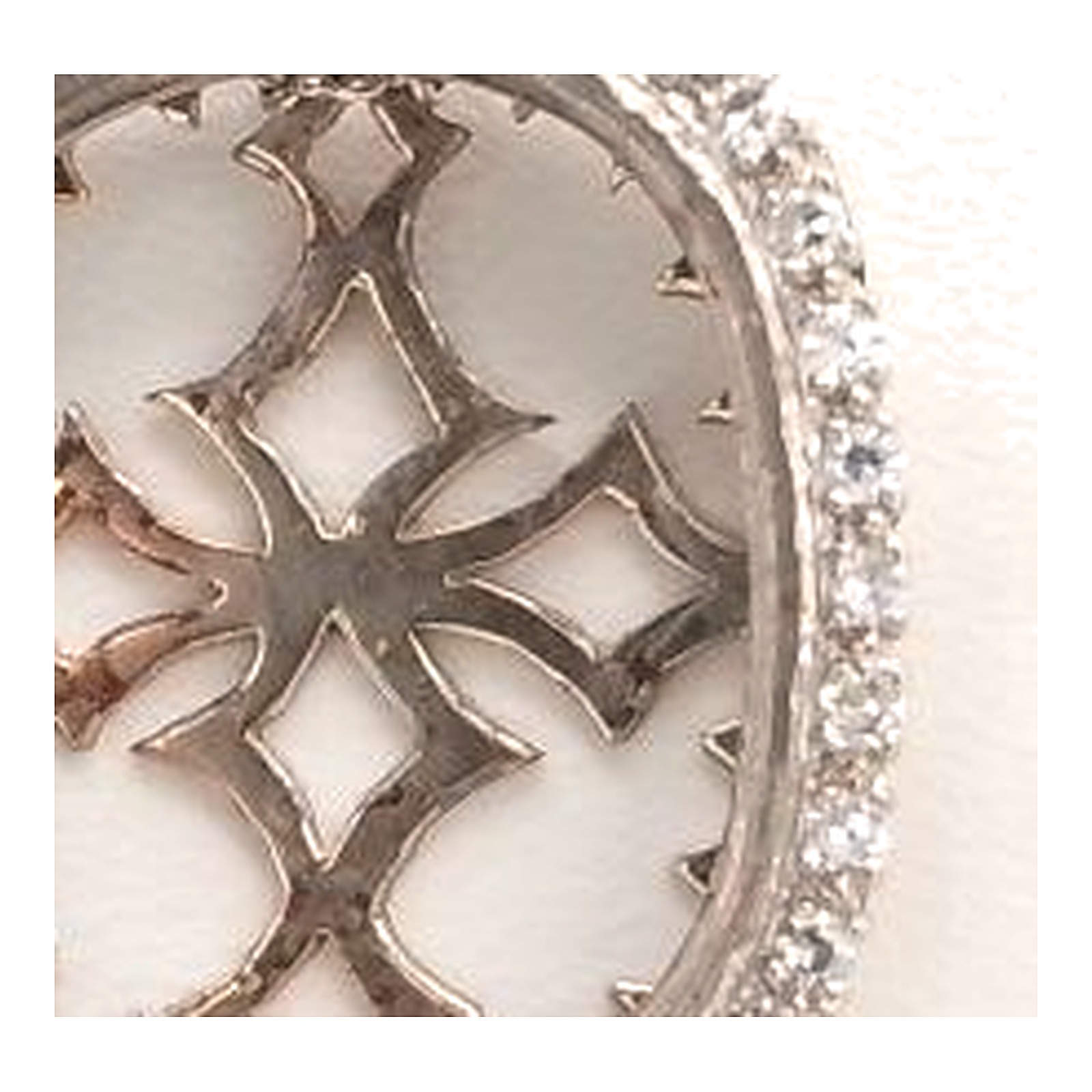 Collier et pendentif art déco or blanc 750 et diamants — vue 3