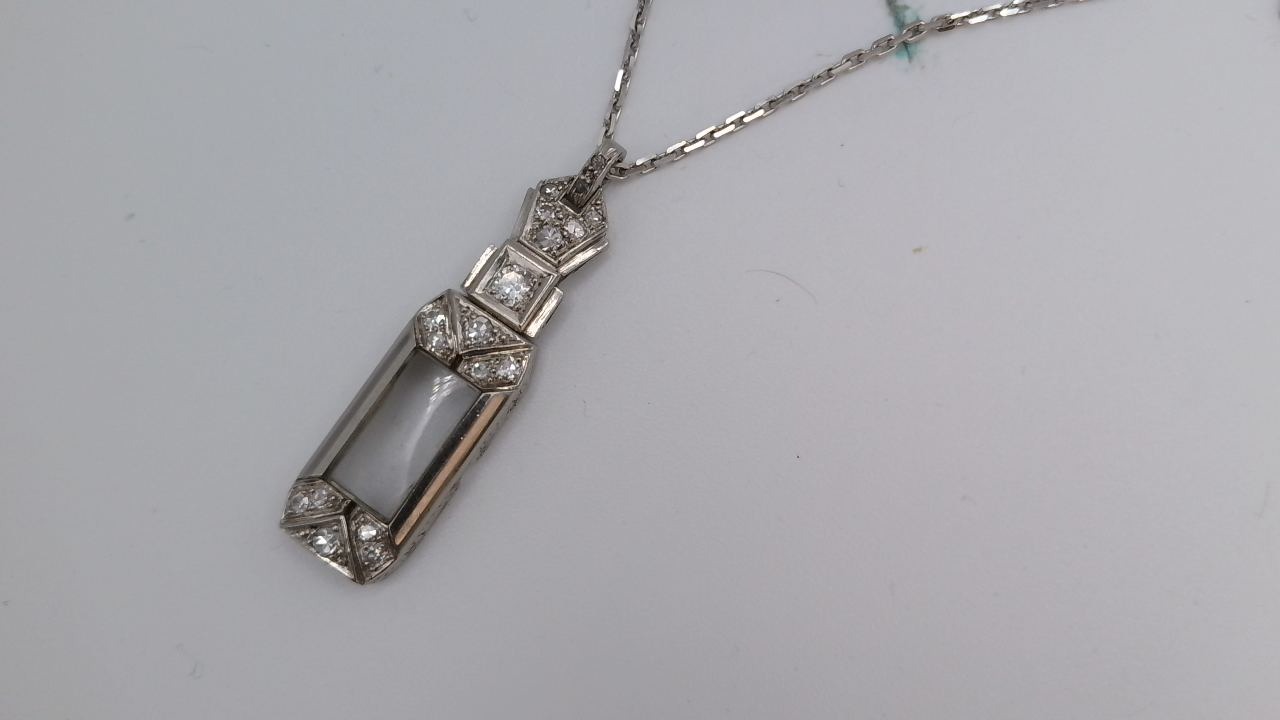 Collier or blanc 750 et pendentif platine art déco rectangle et diamants — vue 4